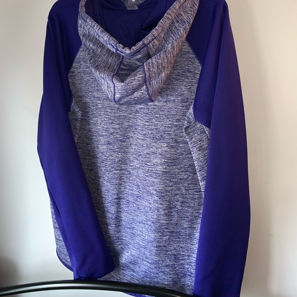 Under Armour pull over hoodie - Picture 2 of 2